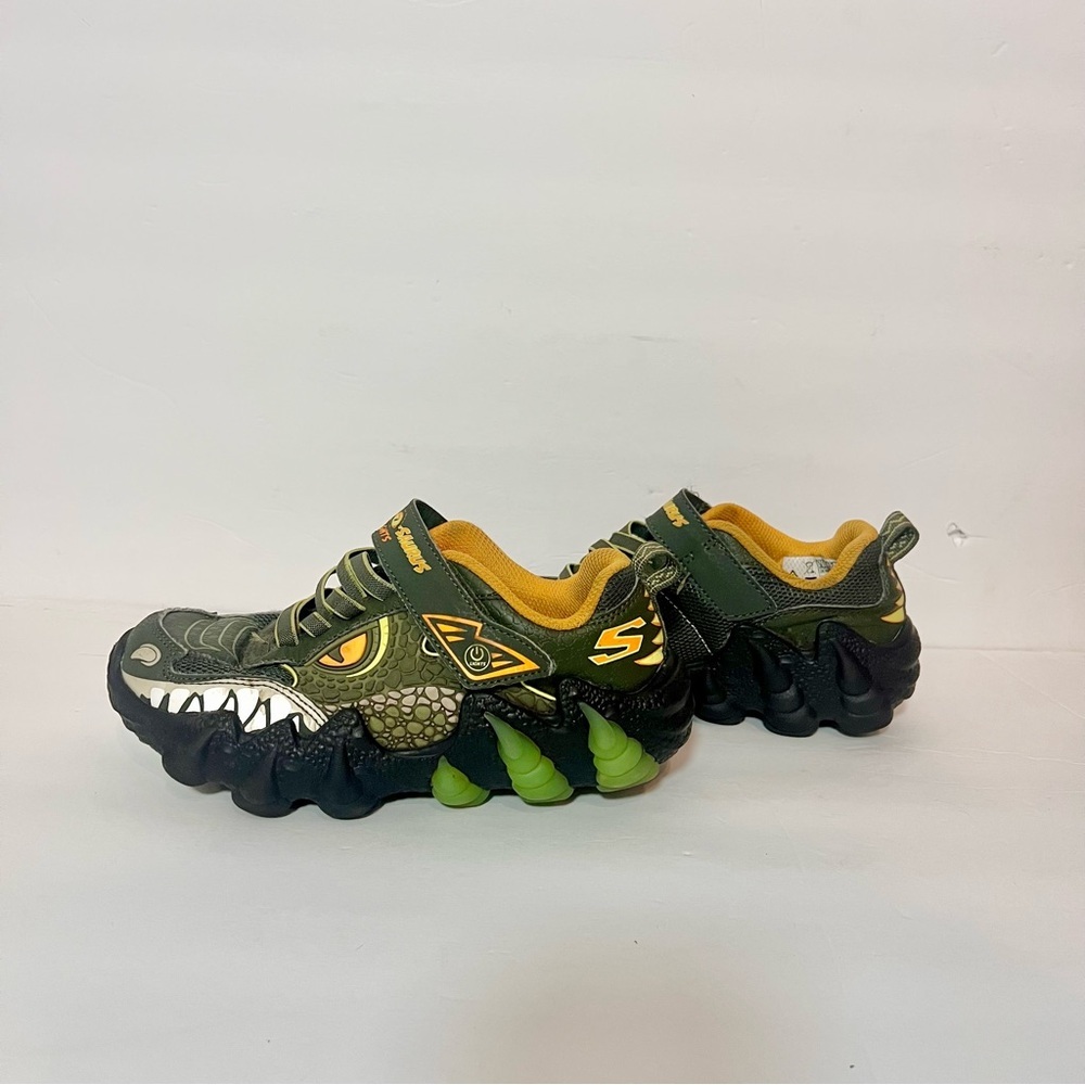 Skechers Kids Skech-O-Saurus Light Up Sneakers Dinosaur Green Black Size 2 Boys